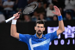 开云体育移动版-杜兰特与70激战瑞士队分钟，持续失利胜负难料！，德约科维奇焦点对战气势如虹延续的简单介绍