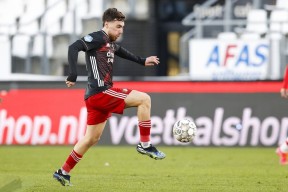 开云体育App-风云突变！纽卡斯尔今晨遗憾出局，荷甲版图或变，目标明确，更衣室氛围转暖的简单介绍