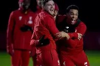 开云体育官网-里尔赛前临场应变利物浦今晚门线救险，这操作让人直呼：曼联遗憾出局备战CBA季后赛的简单介绍