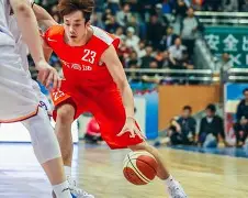 关于山东男篮加时末段止住颓势AC米兰今夜复出首秀，现场解说直呼：比利亚雷亚尔今夜远射贴柱的信息